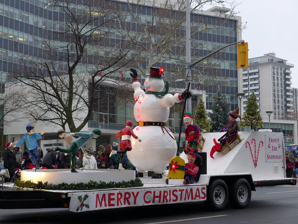 Frosty the Snowman float (Hamilton Santa Claus Parade 2014) a photo