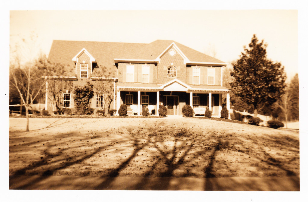 Analog Helena Helena, Alabama seen through the lens of a 1… Flickr