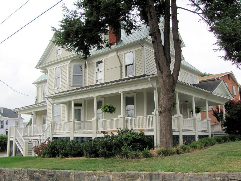 106 Mountain Avenue, Roanoke 4 [There are 9 images in this… Flickr