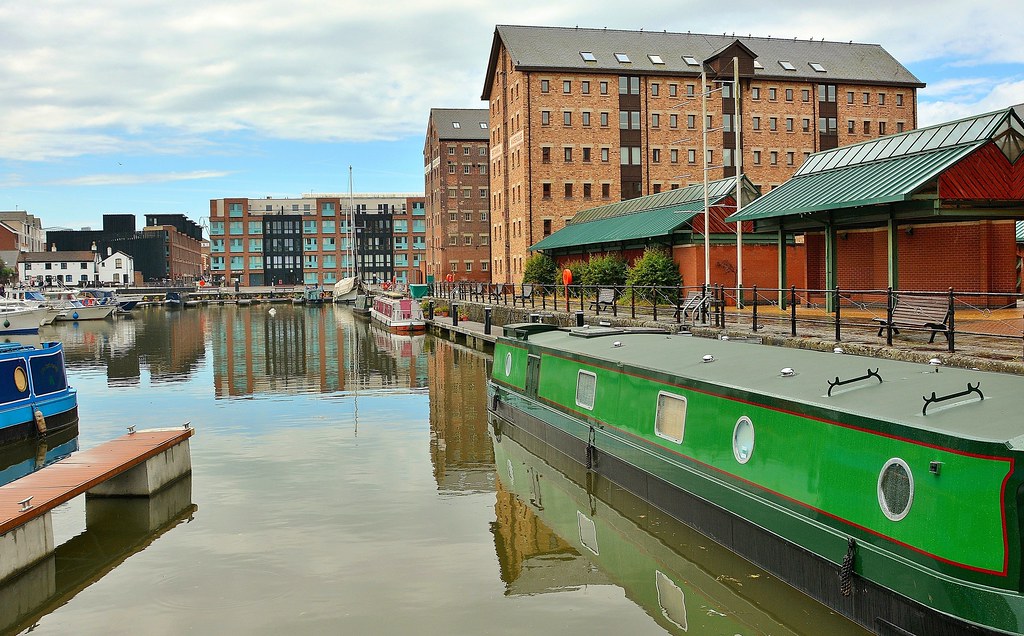 16926 The Victoria Docks on the Gloucester and Sharpness C… Flickr