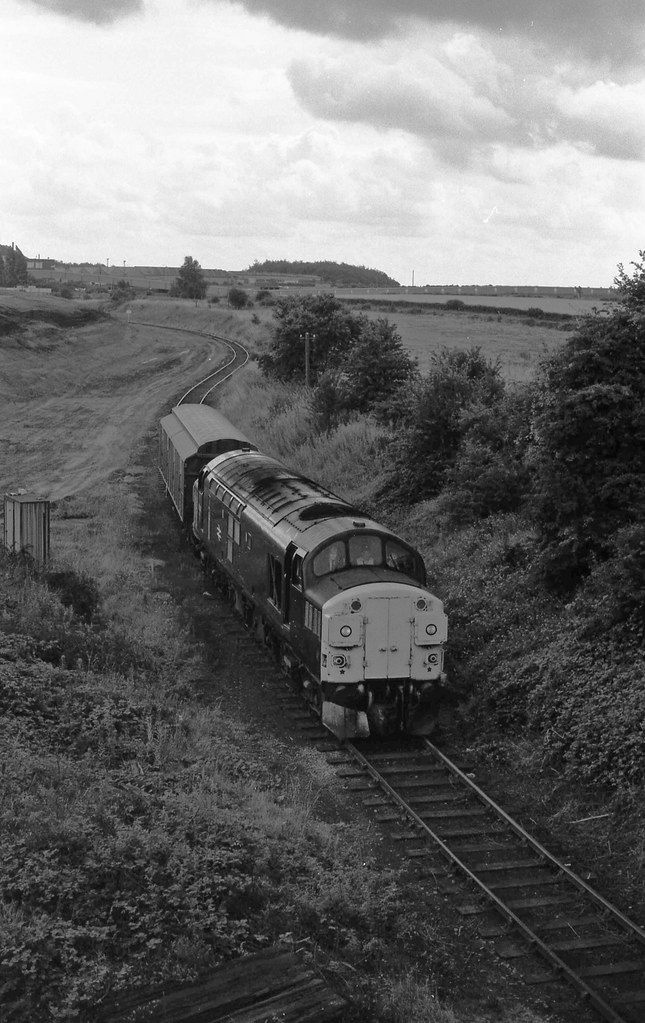37031 on the Harworth Glass Bulbs Branch 1125hrs 13_08_198… Flickr