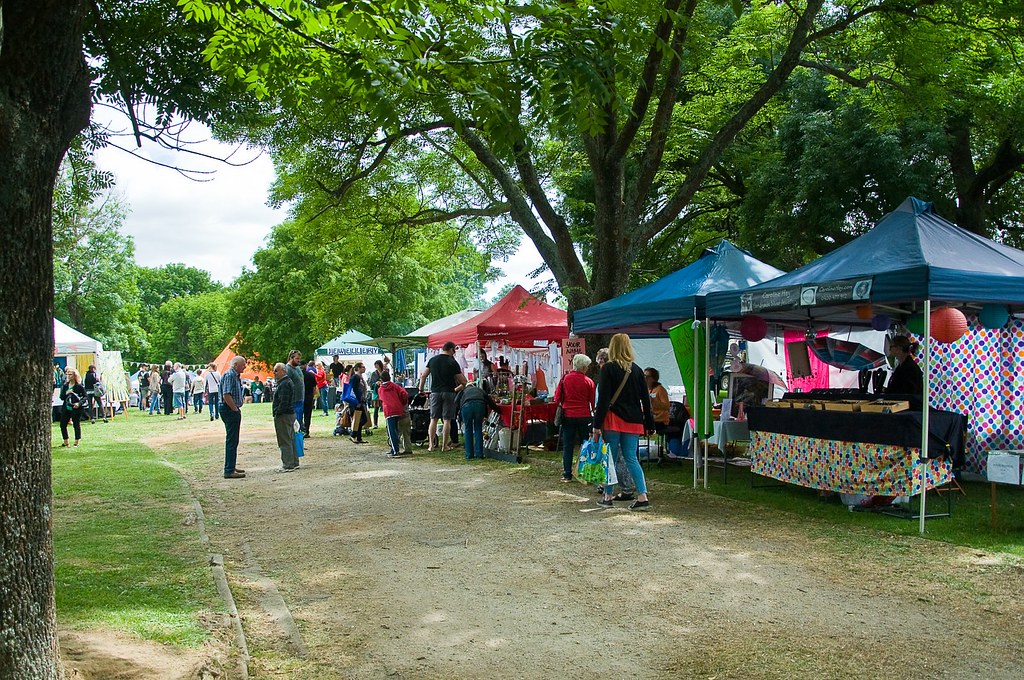 Warragul market, Victoria, Australia Bernard Golder Flickr