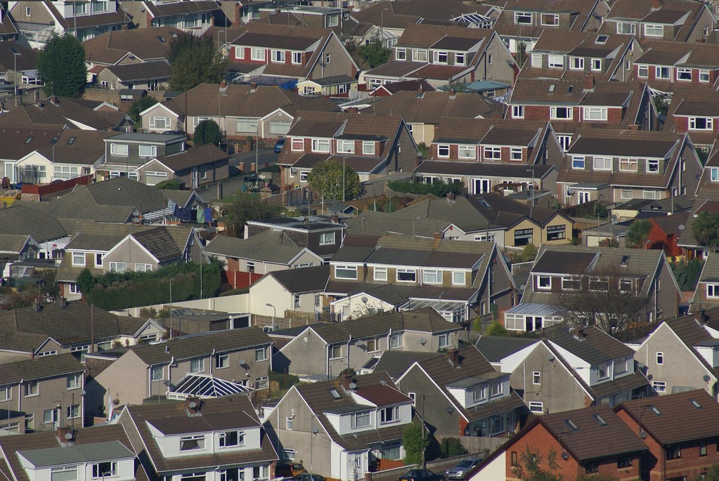 Llanbradach Oct 2007 2 Cwm Las Estate Leeber Flickr