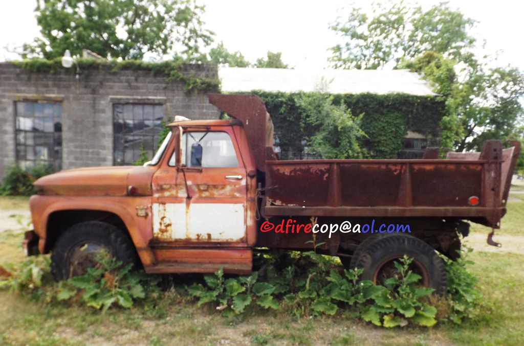 Chevy C60 Dump Truck L & W Mentzer Auto Sales 1100 Harrisb… Flickr