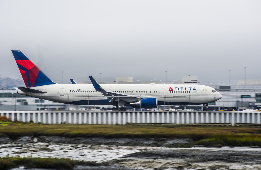 delta flight 1866 departing to atlanta san francisco inter… Flickr
