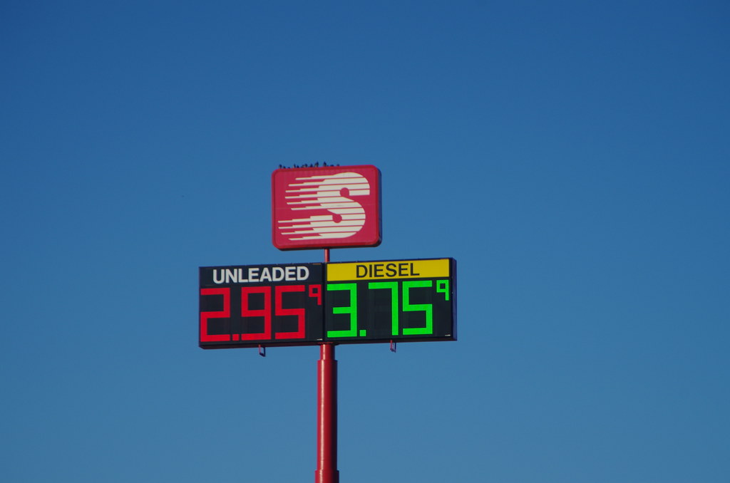 Gas for Less Youngstown, OH Mike Steele Flickr