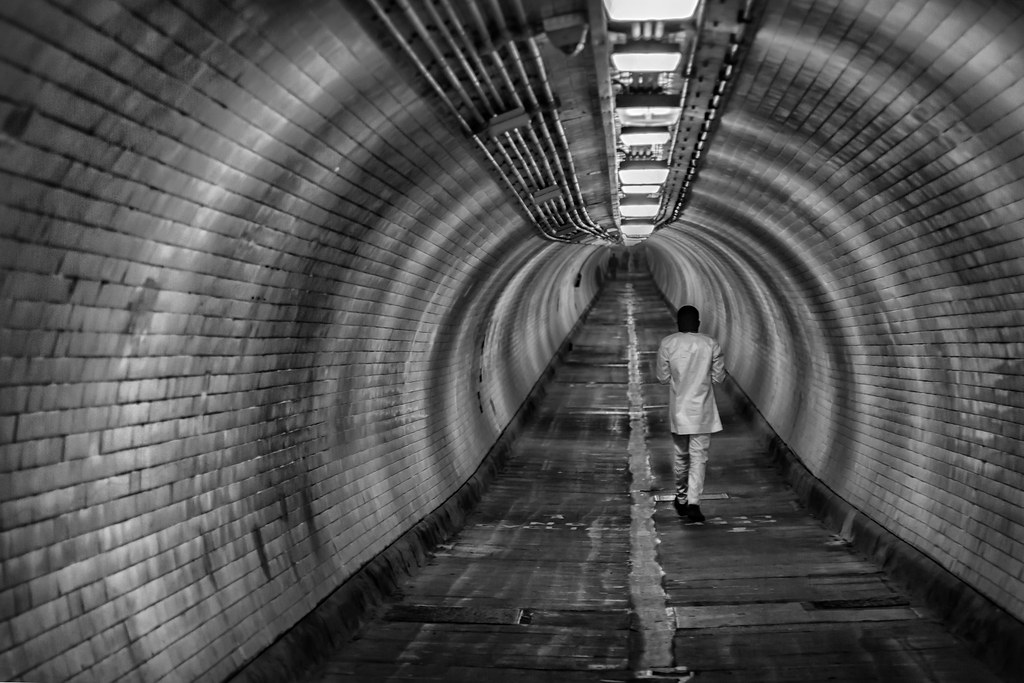 Woolwich tunnel sophiaspurgin Flickr