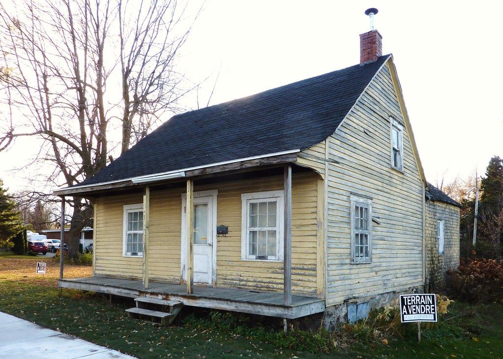 Chambly, 09 nov. 2014. Le 21, rue Maison de… Flickr