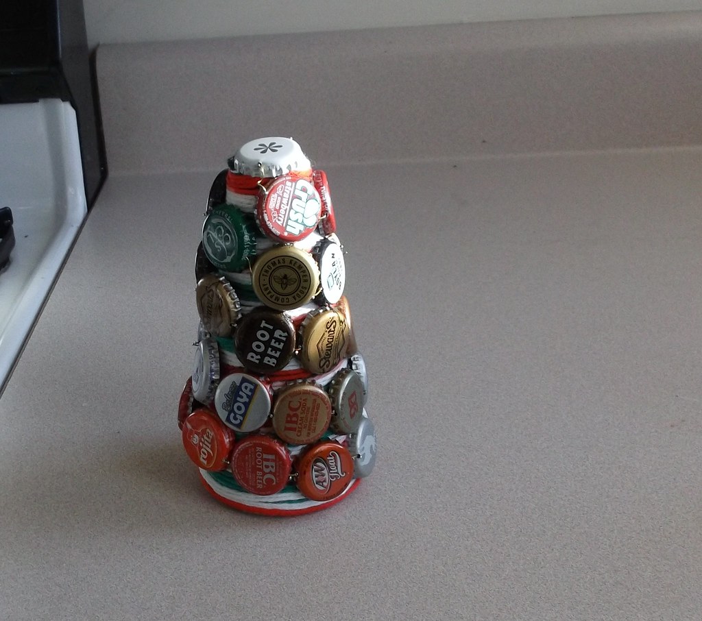 Bottle Cap tree Bottle Cap tree Sally Mahoney Flickr