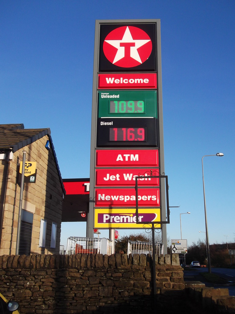 Texaco Garage, Burnley Road, Huncoat, Accrington BB5 6LD Flickr