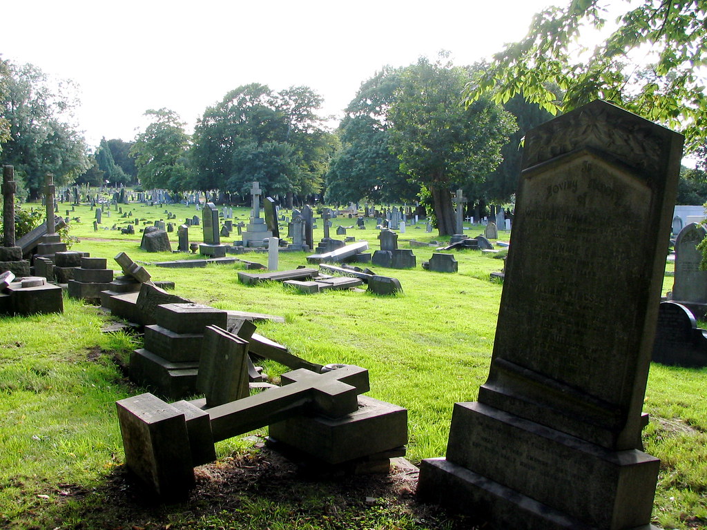 Welford Road Cemetery Neil Crosby Flickr
