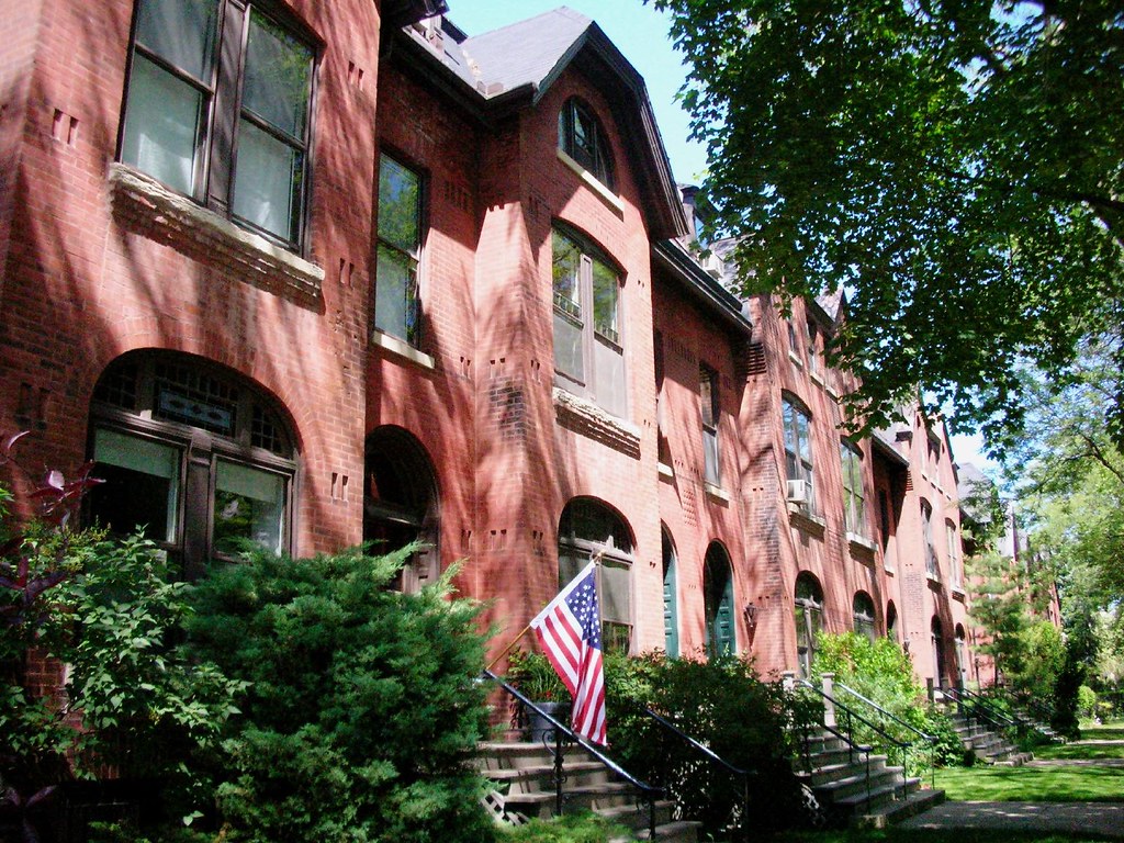 McCormick Houses on DePaul Campus McCormick Row Houses con… Flickr