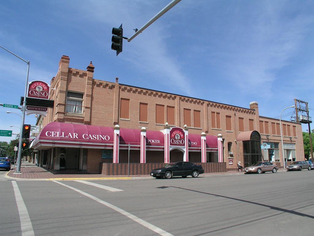 Arnold Block / Cellar Casino, Miles City The Arnold Block … Flickr