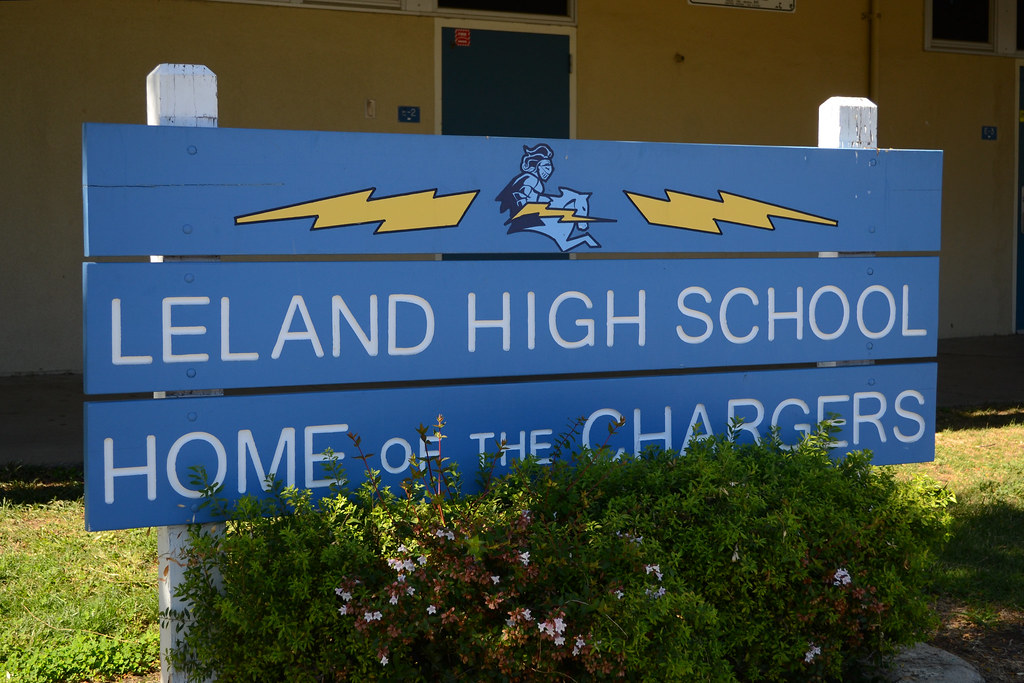 Leland High School Sign in front of Leland High School, Sa… Flickr