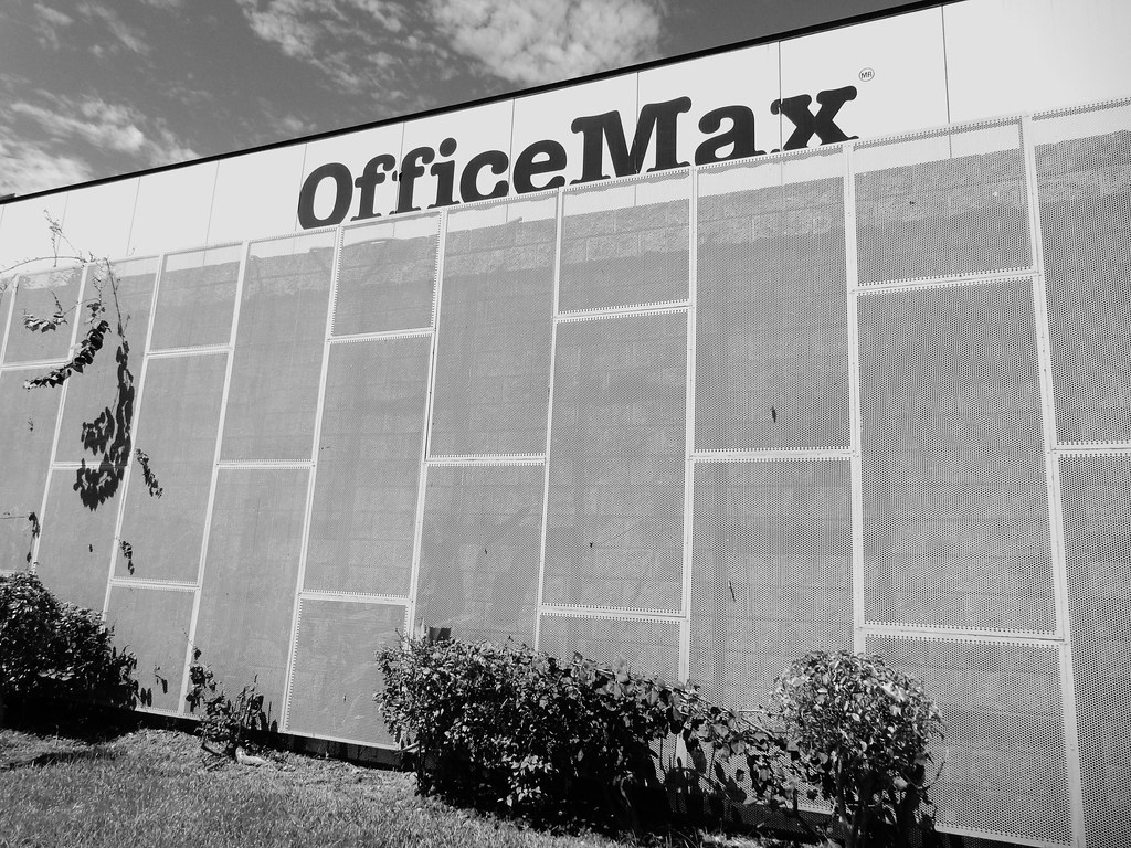 OfficeMax, Puerto Vallarta (México) OfficeMax, Puerto Vall… Flickr