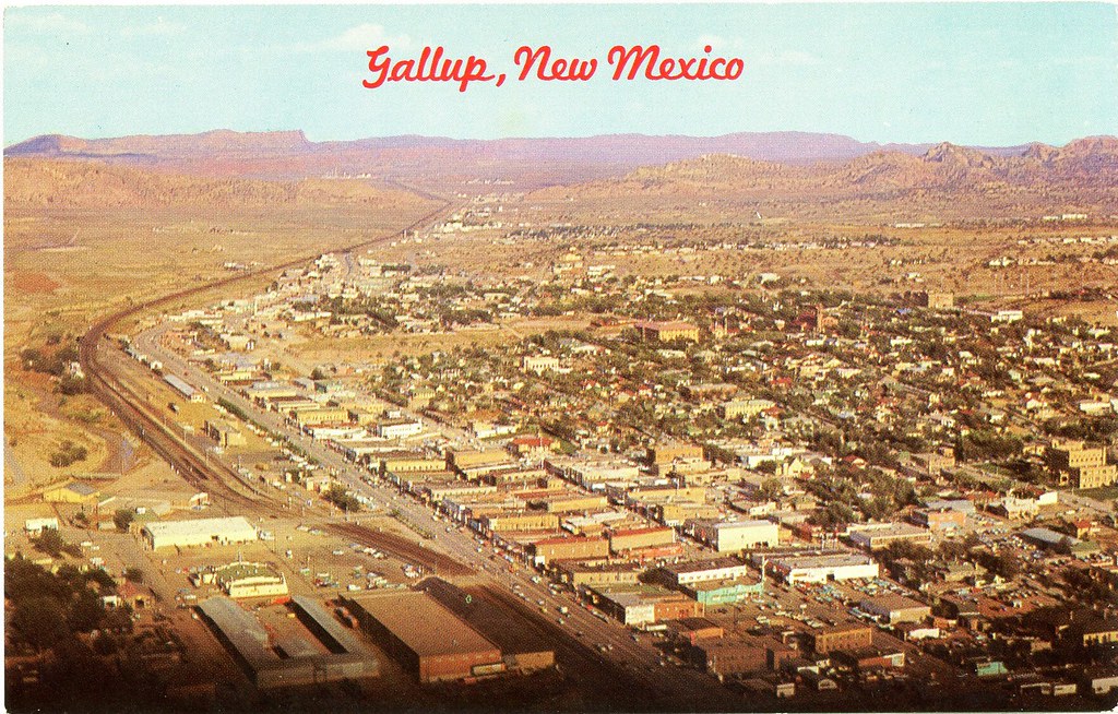 NM Gallup US Hwy66 through town James Martin Flickr