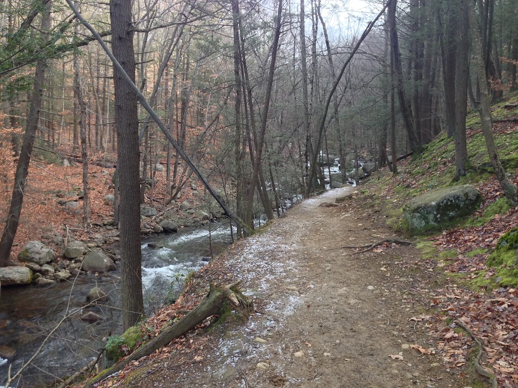 05 Stony Brook Trail 03 The Stony Brook Trail runs paralle… Flickr