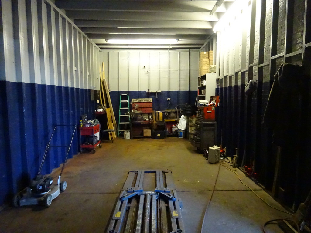 Allied Discount Tire 8 renovation complete 122014 Flickr