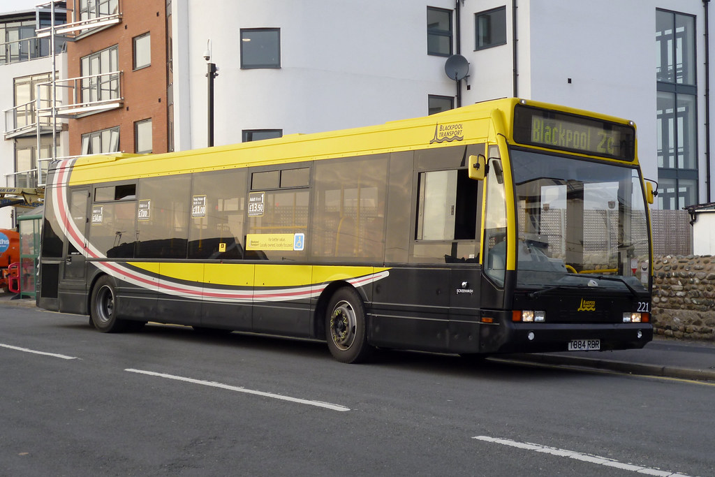 Blackpool Transport, Optare Excel 221, Bourne May Road, Kn… Flickr