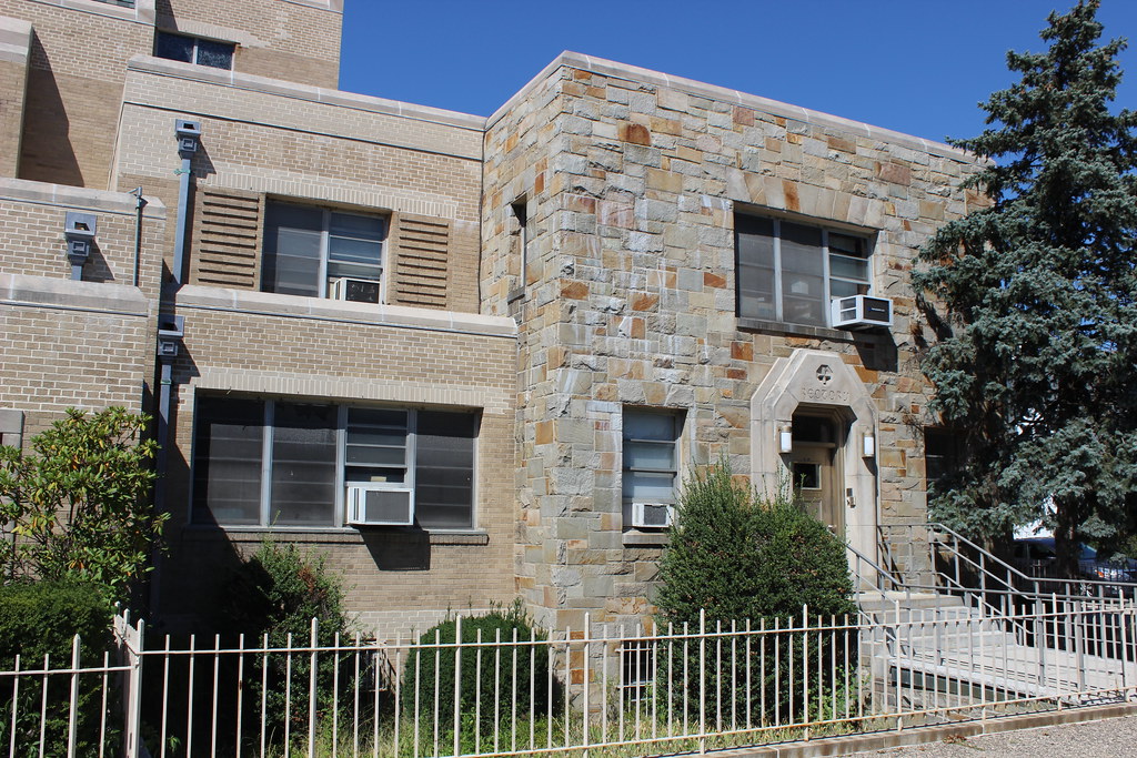 Our Lady of Lourdes Rectory, Queens Village Our Lady of Lo… Flickr