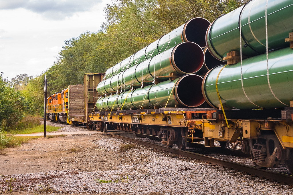 Cottondale, FL Pipe train enroute to Dothan, AL from Panam… Flickr
