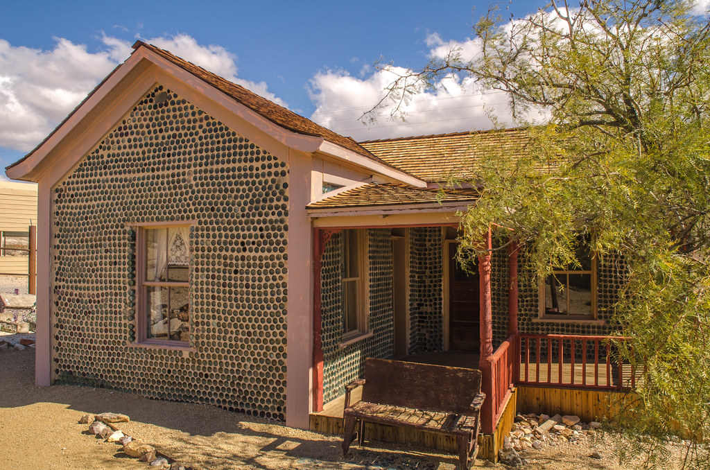 Rhyolite Bottle House Built in 1906, Tom Kelly's Bottle Ho… Flickr