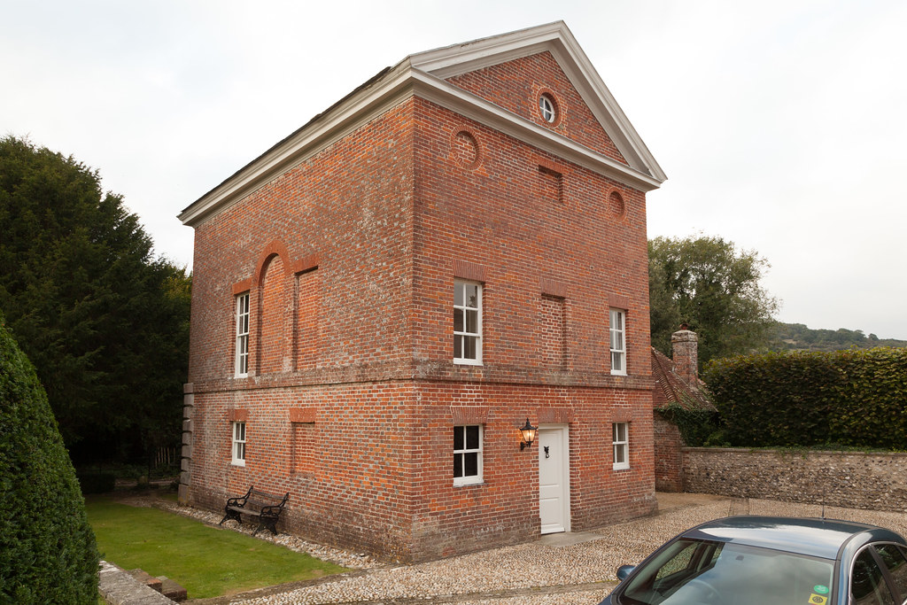 Fox Hall Charlton West Sussex1 "In 1675 in the turbul… Flickr