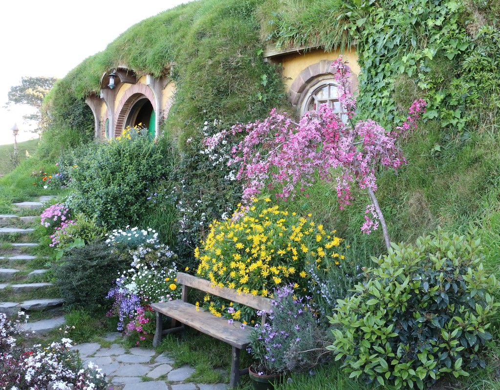 Bag End, Hobbiton Daniel Ryan Flickr