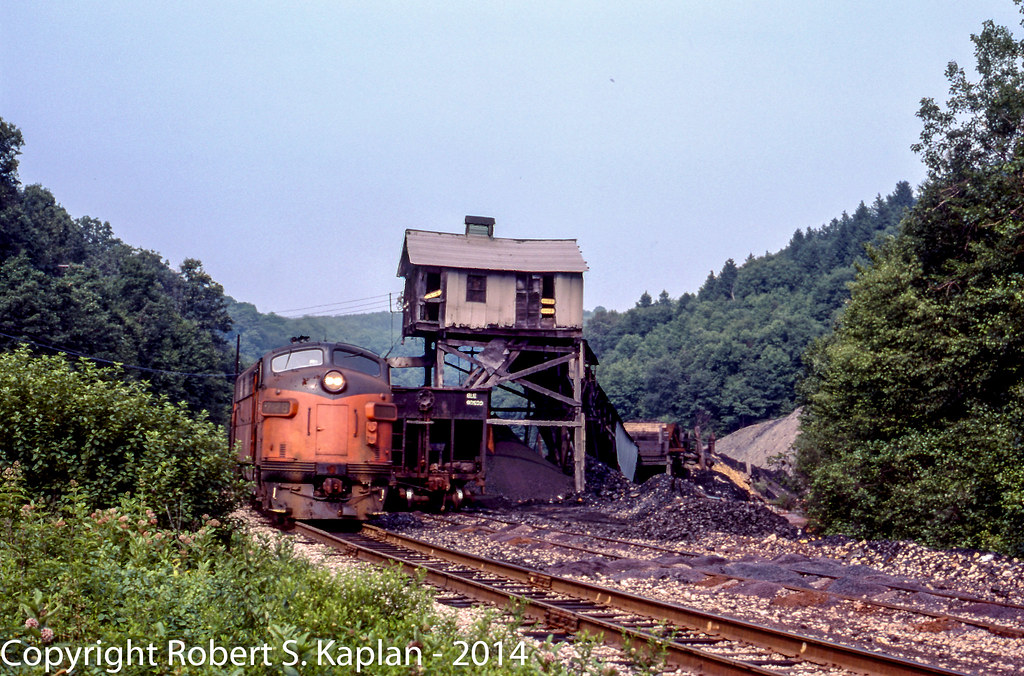 Brady Bend, PA3, 71979 The train from Bradys Bend to Que… Flickr