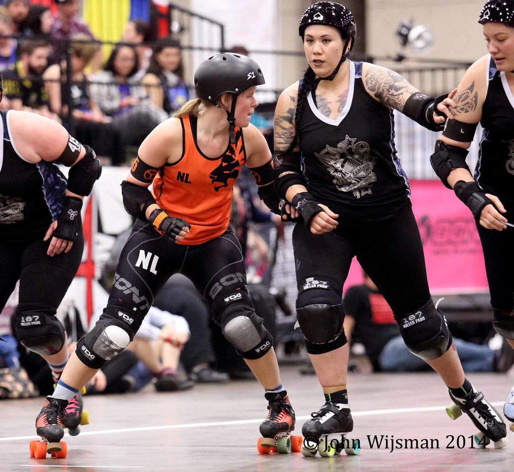 110_83263 Netherlands vs. New Zealand at Roller Derby Worl… Flickr