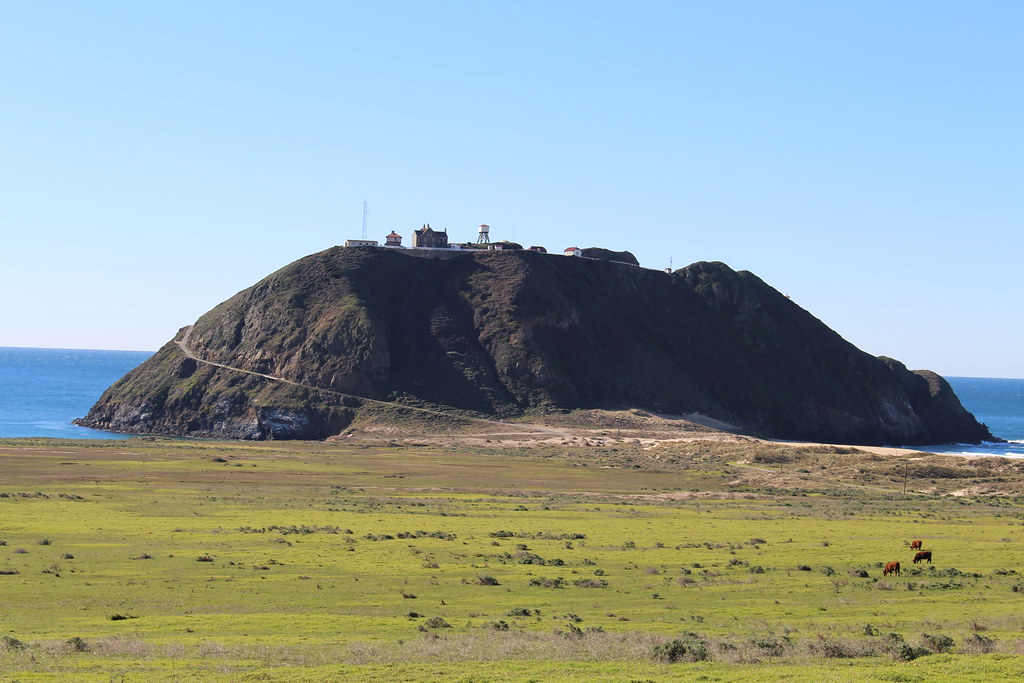 Point Sur Lighthouse Daniel Hartwig Flickr
