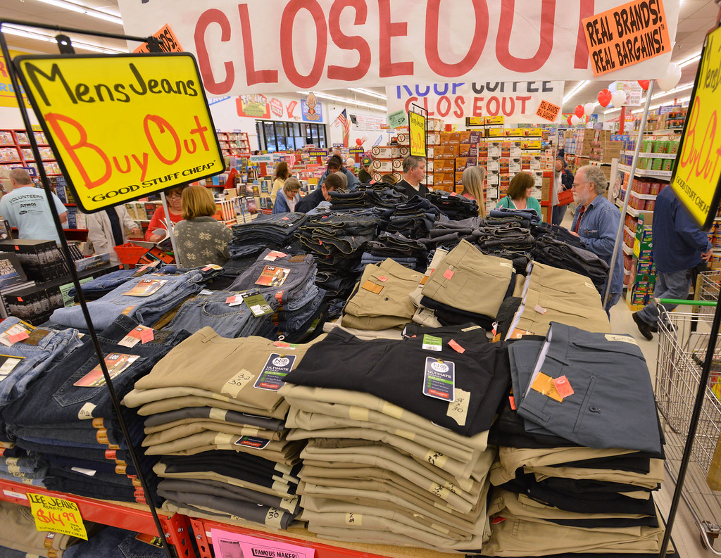 Ollie's Opens in Bristol The racks and shelves are full at… Flickr