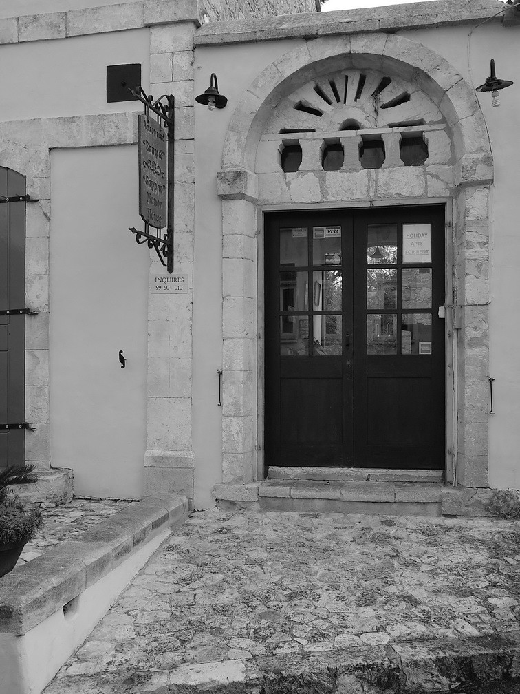 LAONA 1_20 Andreas Droussiotis Flickr