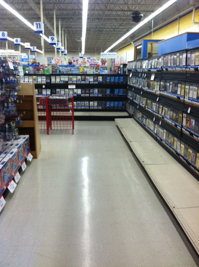 Toys R Us Knoxville Center Mall Closing January 2015 Jamie