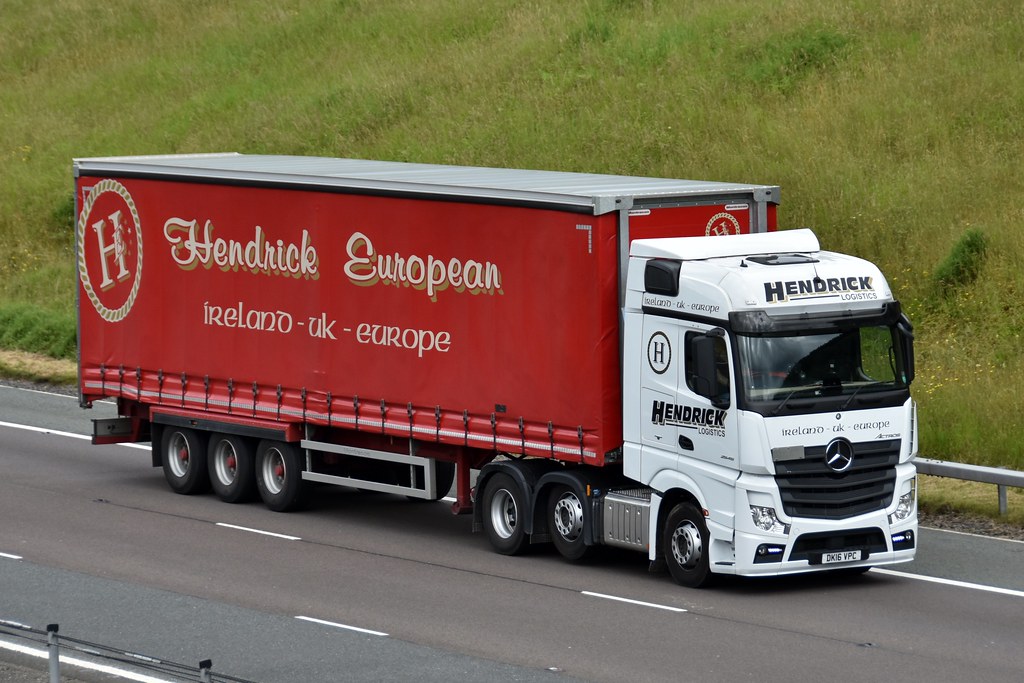 Hendrick Logistics DK16 VPC 01082016 A74(M) Greenhil… Flickr