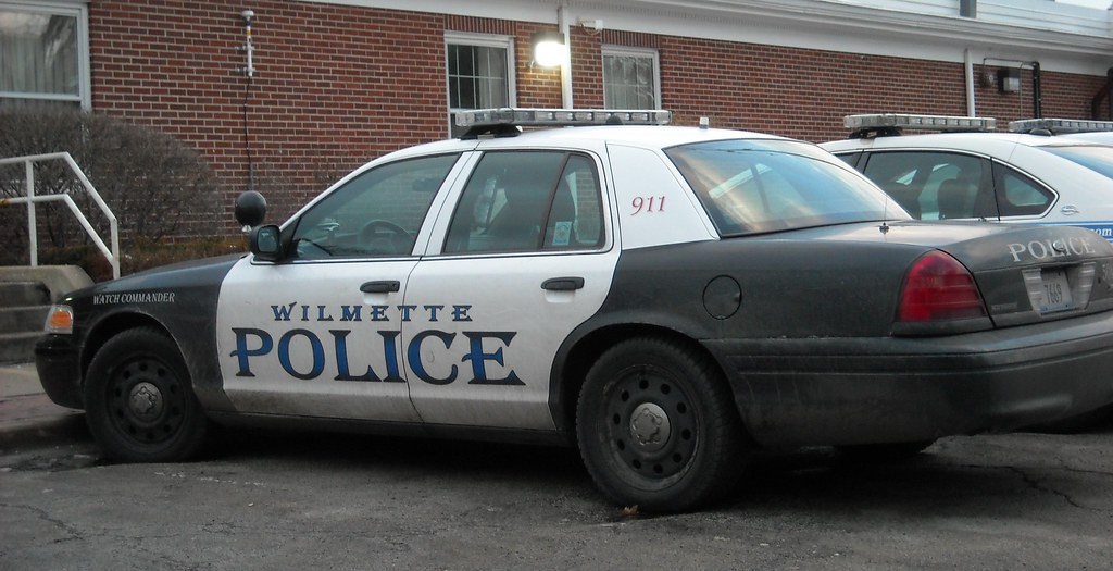 Wilmette Police Ford Crown Victoria Wilmette, IL Caleb O Flickr