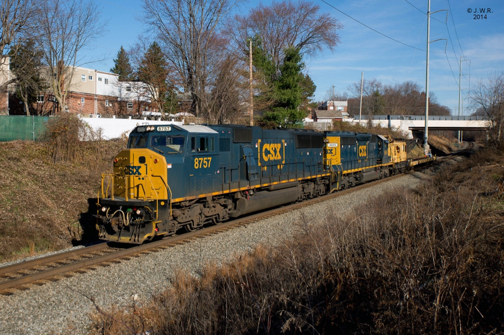 CSX 8757 Philadelphia, Pa. CSX work train O037 is finall… Flickr