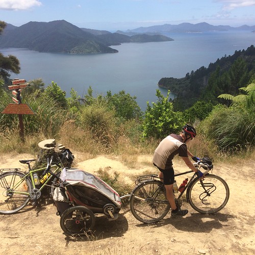 Queen Charlotte Track with a trailer Riding the Queen Char… Flickr