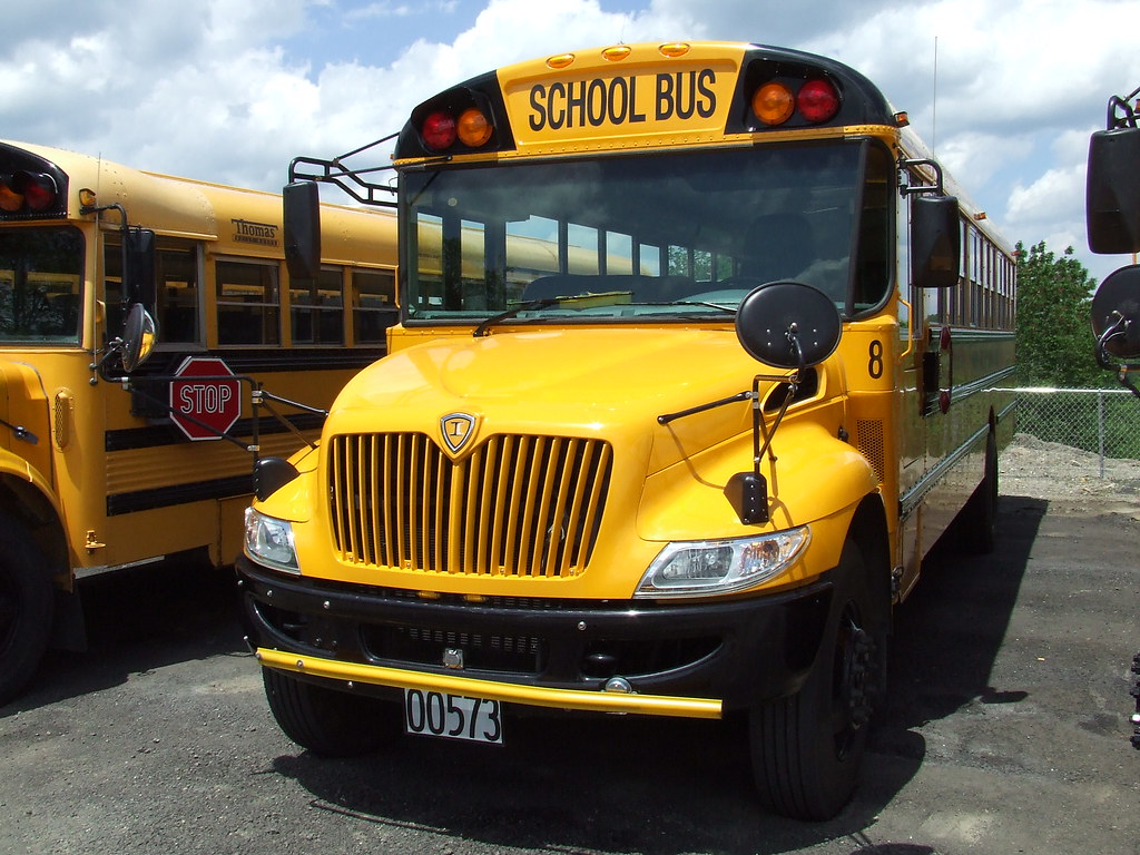 DSCF3620 Martins Ferry City Schools 8 2008 IC CE; Bus Ya… Flickr