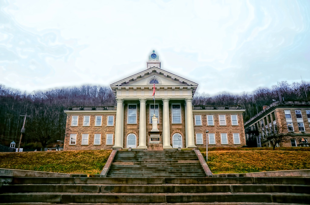pineville_courthouse Alan Johnston Flickr