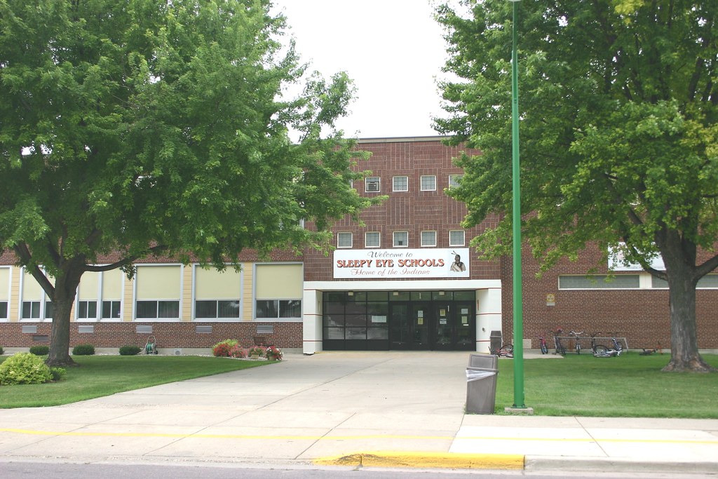 Sleepy Eye Town Days 2015 KNUJMediactive Flickr