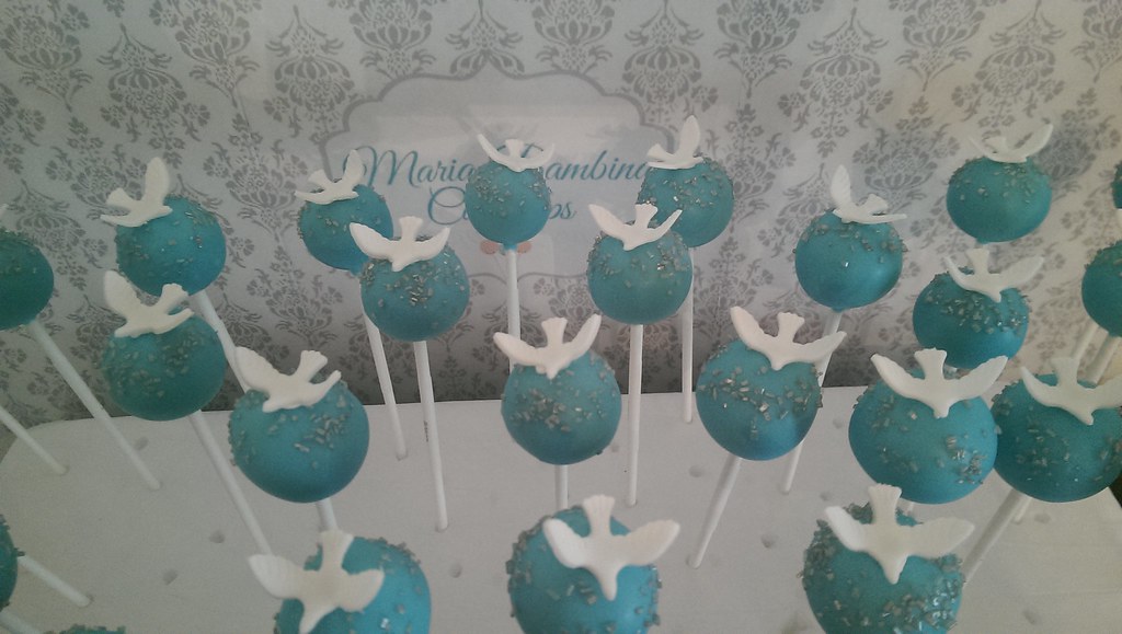Dove cakepops Sent from my HTC One on the Verizon Wireless… Flickr