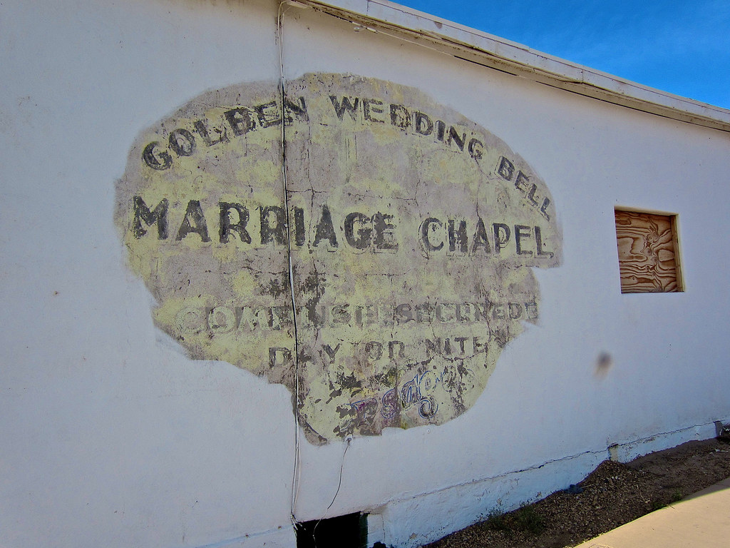 Golden Wedding Bell Marriage Chapel, Yuma, AZ Ghost sign f… Flickr