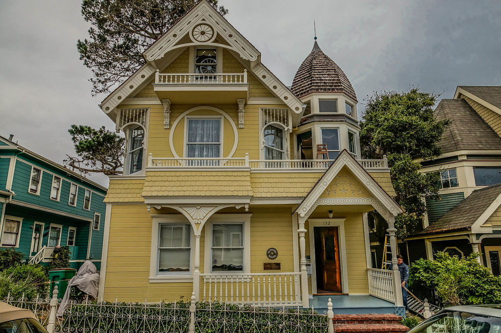 Daffodil HouseDSC1771Pacific Grove, CA As seen in the … Flickr