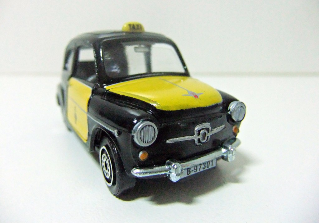 SEAT 600 "Taxi de Barcelona" GUISVAL Seat 600 E (196919… Flickr