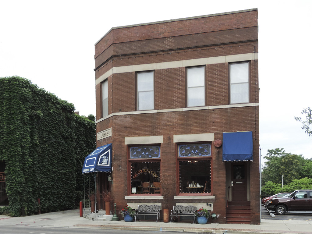 Courier Cafe Urbana_IL Donwtown Courier Cafe Vi Flickr