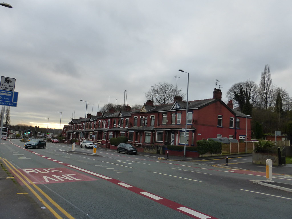Rochdale Road, Higher Blackley Near the highest point in t… Flickr