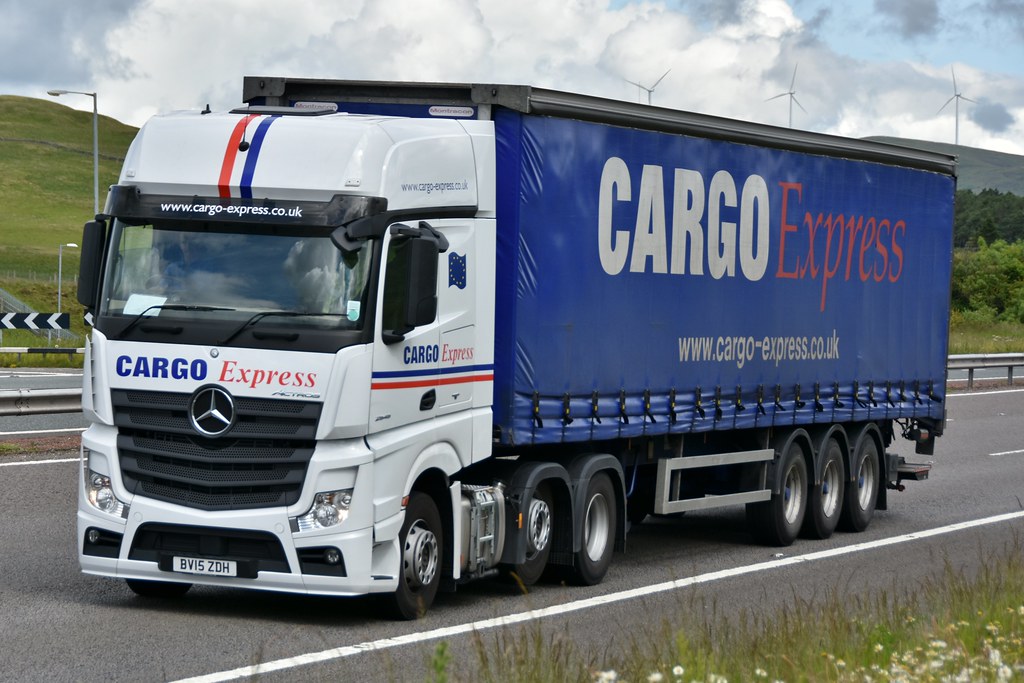 Cargo Express BV15 ZDH 29072015 A74(M) Elvanfoot Flickr