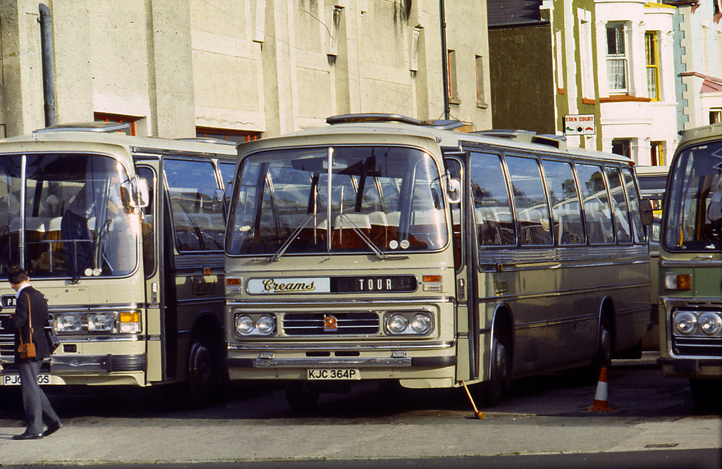 Creams Bedford coach Duple Llandudno Creams Bedford YMT co… Flickr