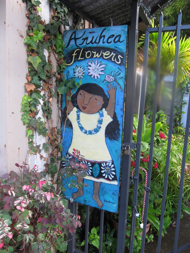 Store sign in Makawao I loved the bright colors of the sig… Flickr